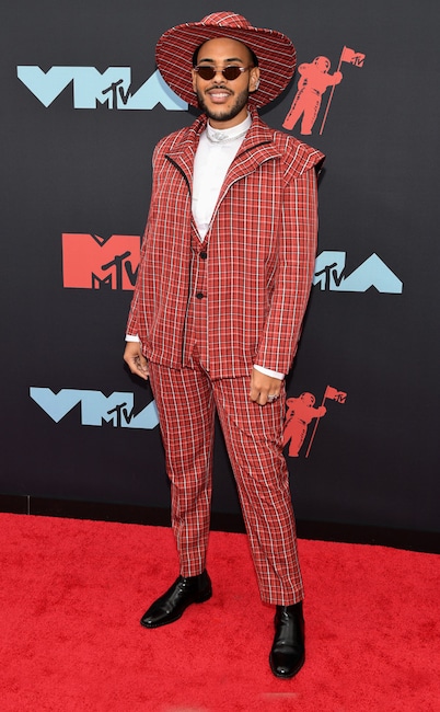 Hugo Gloss, MTV Video Music Awards, MTV VMA's, Red Carpet Fashion